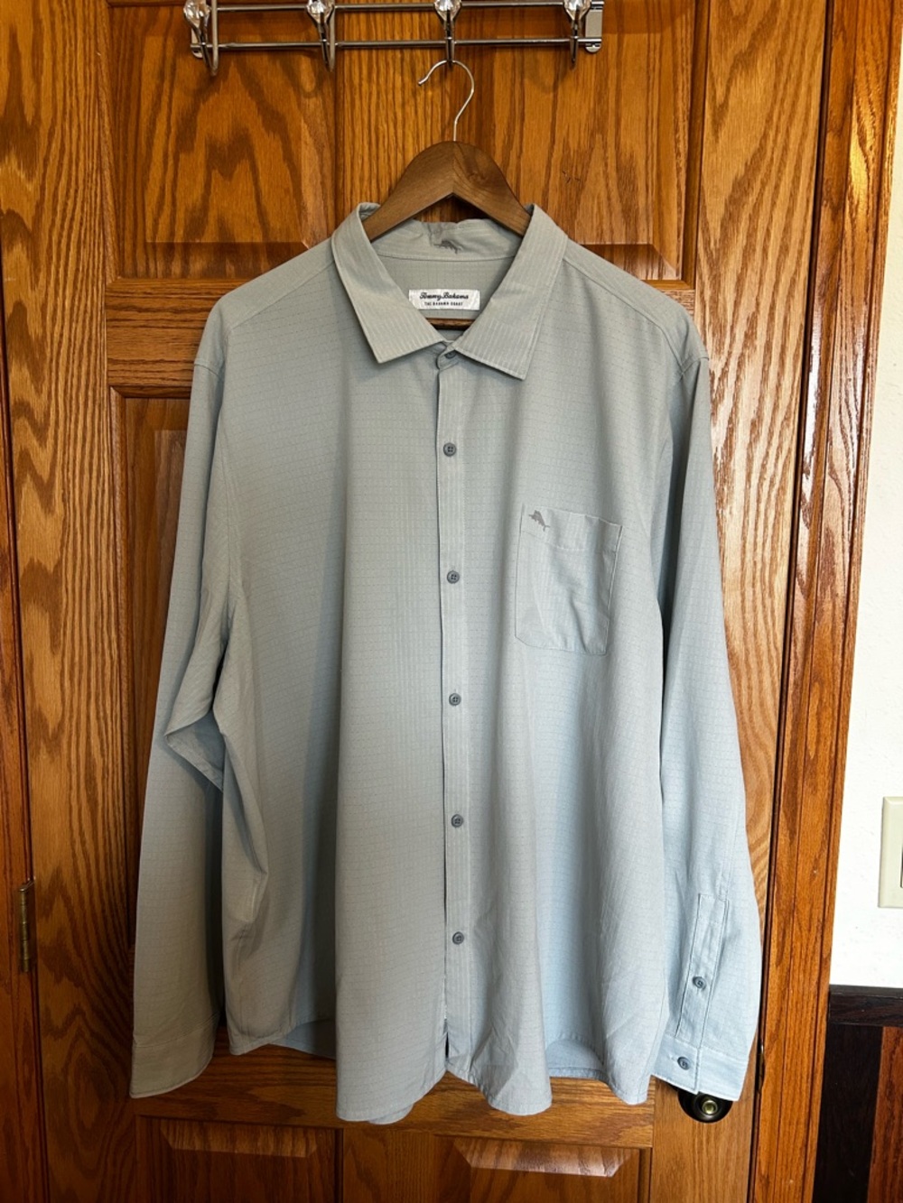 Tommy Bahama Pale Gray Long-Sleeve Button-Down Shirt